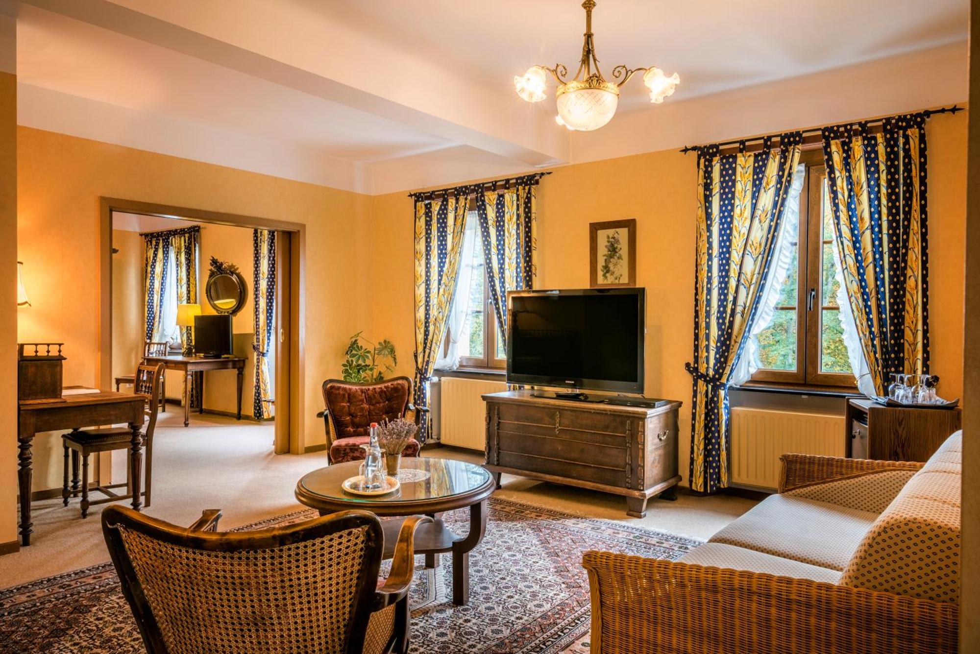 Hotel Restaurant Le Cigalon Waldbillig المظهر الخارجي الصورة